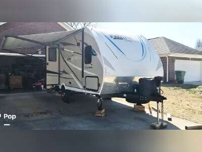 Alpharetta, IL - Freedom Express Pilot For Sale - Coachmen RVs - RV Trader