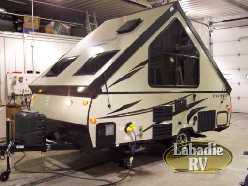 2018 Forest River Rv Rockwood Hard Side Series A122 In Holland OH 2018 Forest River Rv Rockwood Hard Side Series A122 In Holland OH