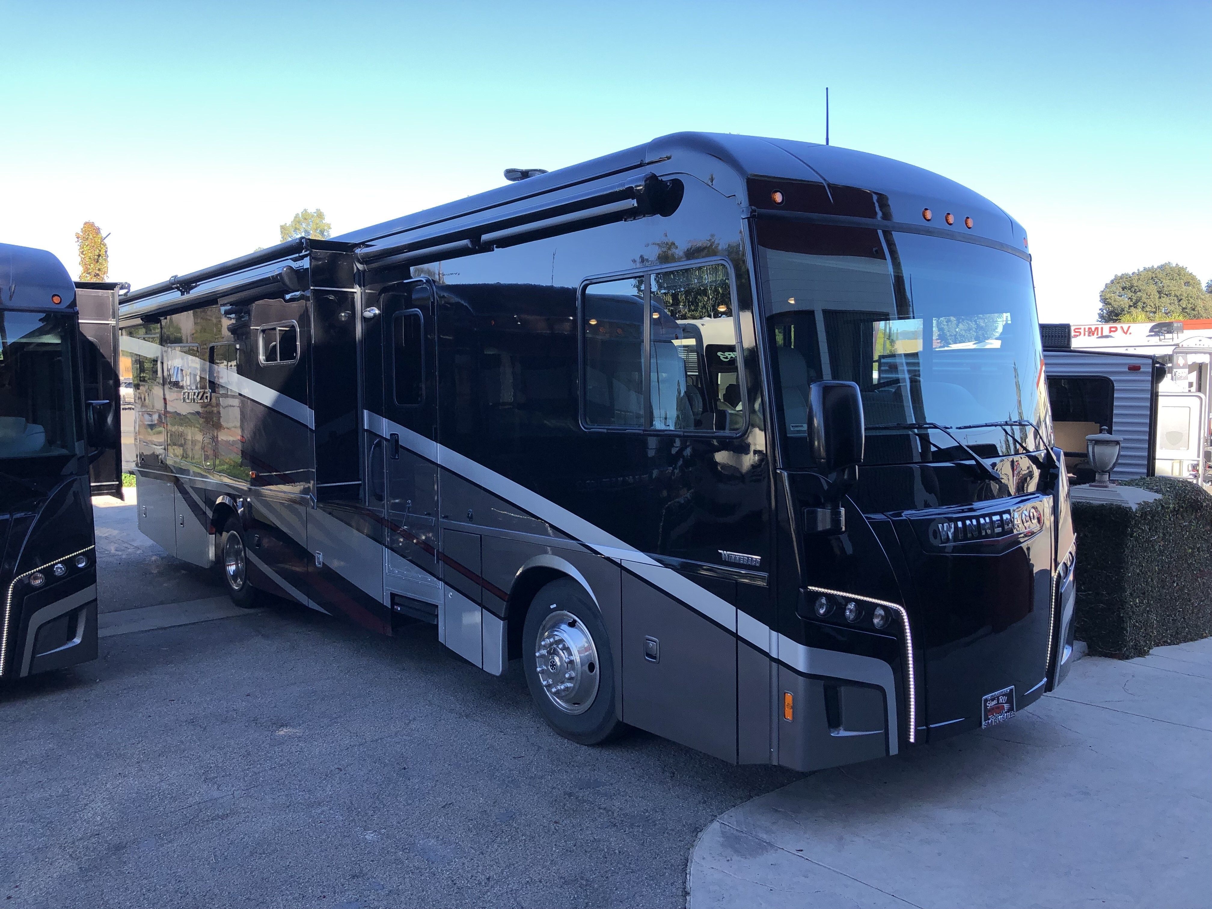 2019 Winnebago Forza 34T For Sale in Simi Valley, CA RV Trader