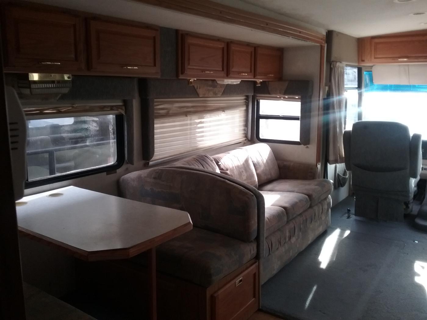 2000 Winnebago Brave 33V For Sale in Vancouver, WA RV