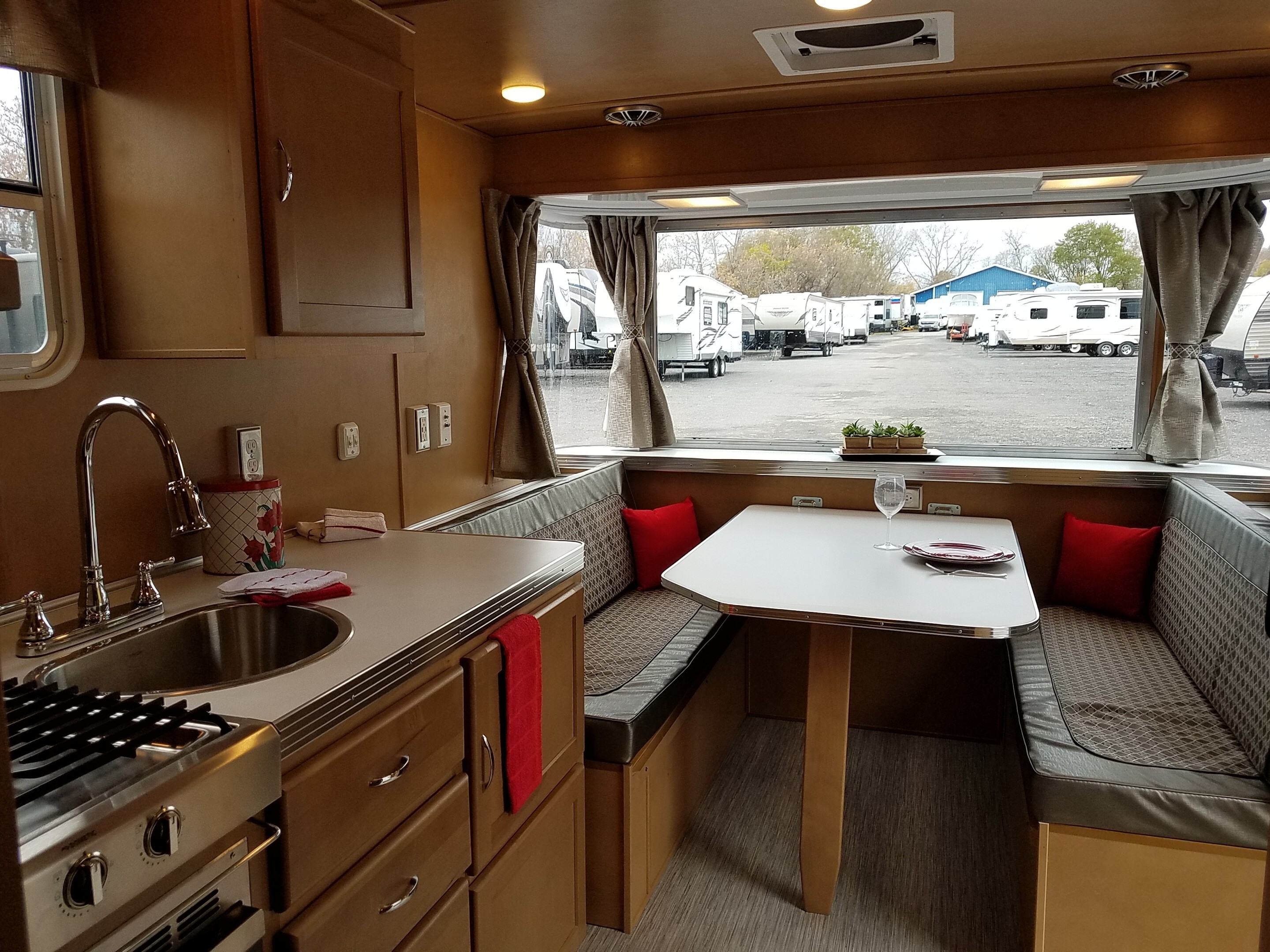 2020 Holiday House Rv 27RQ For Sale in Frankfort, NY RV Trader