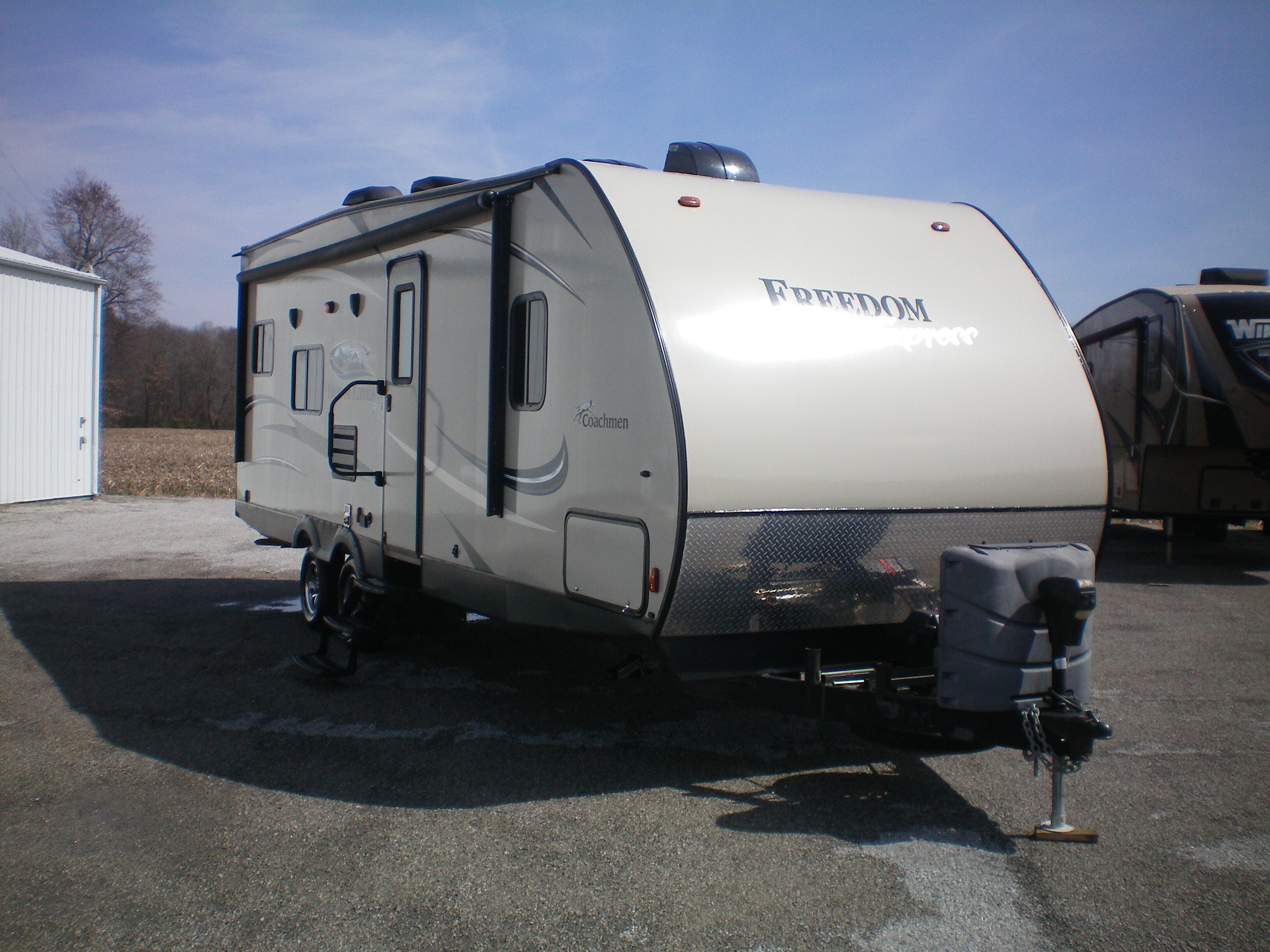 2015 Coachmen Freedom Express 271BL For Sale in Ullin, IL RV Trader