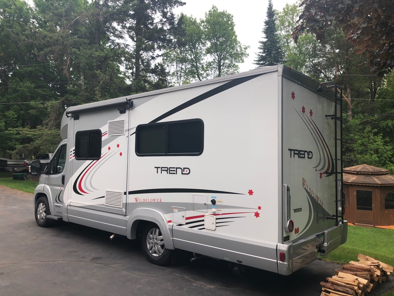 2017 Winnebago TREND 23D, Duluth MN