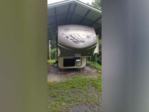 2014 Montana Mountaineer For Sale Keystone Rvs Rv Trader