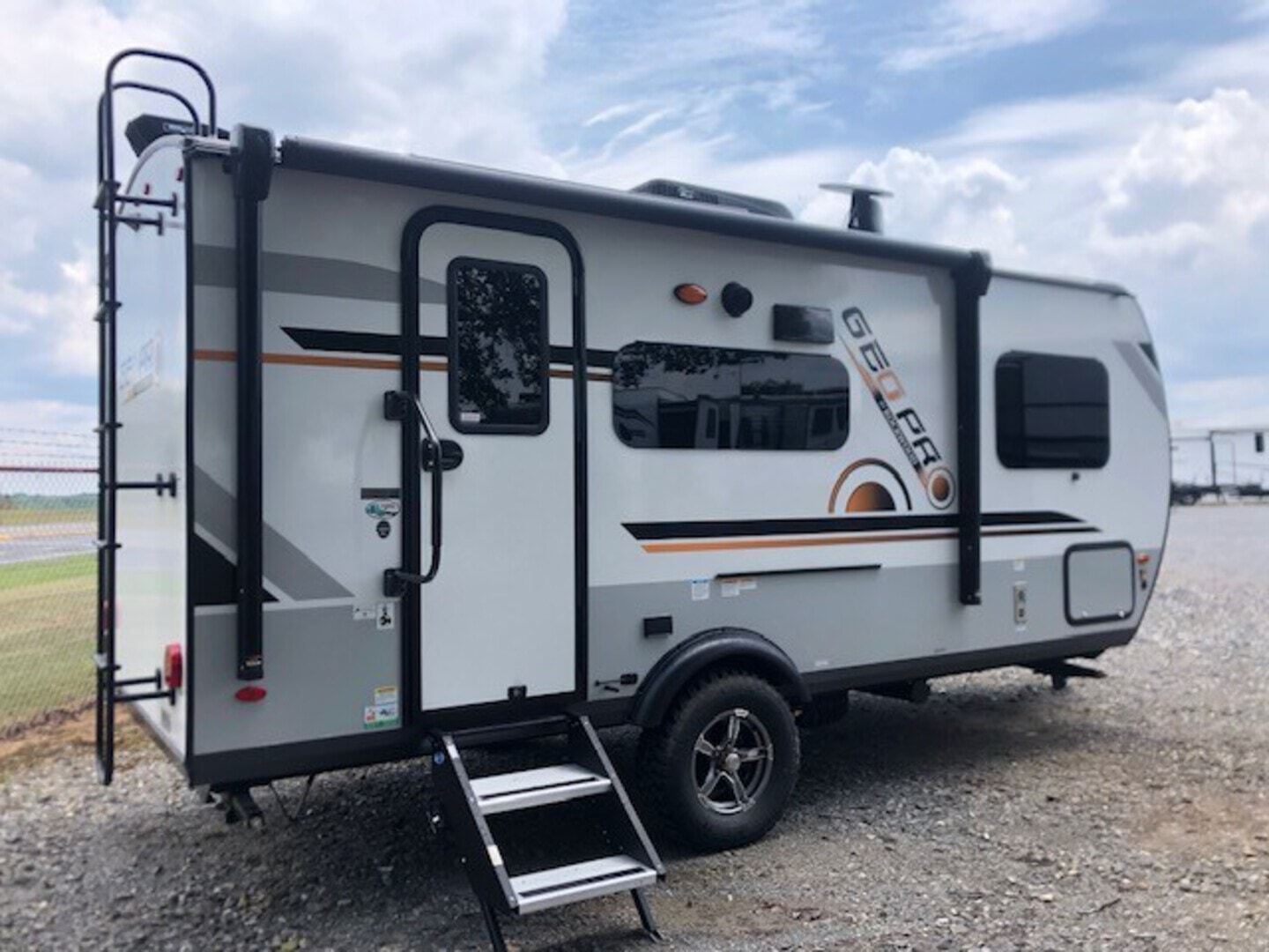 2021 Forest River Rockwood Geo Pro 19FBS For Sale in Kings Mountain, NC