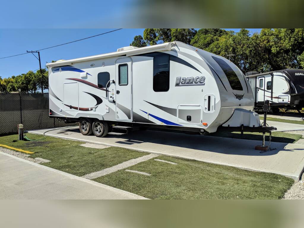 2017 Lance 2295 Grover Beach Ca Rvtrader Com