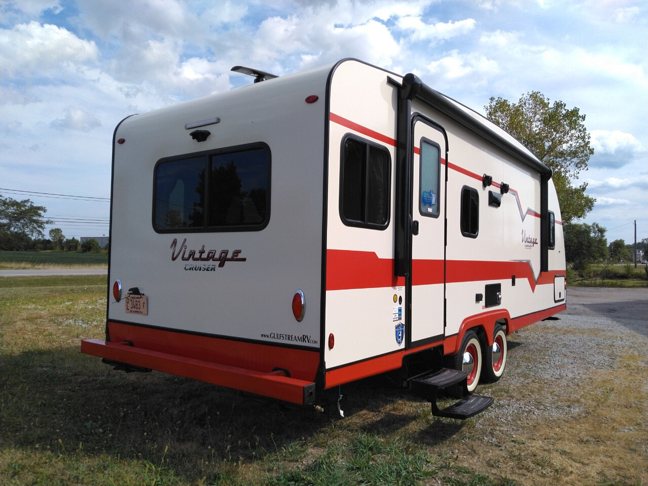 New 2025 Gulf Stream Vintage Cruiser 23RSS For Sale in Lynwood, IL