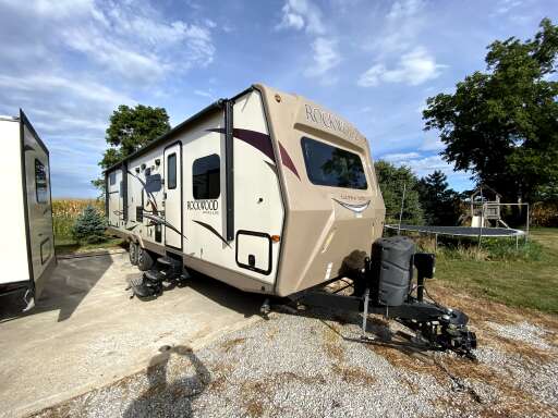 Cedar Falls Ia Rvs For Sale Rv Trader