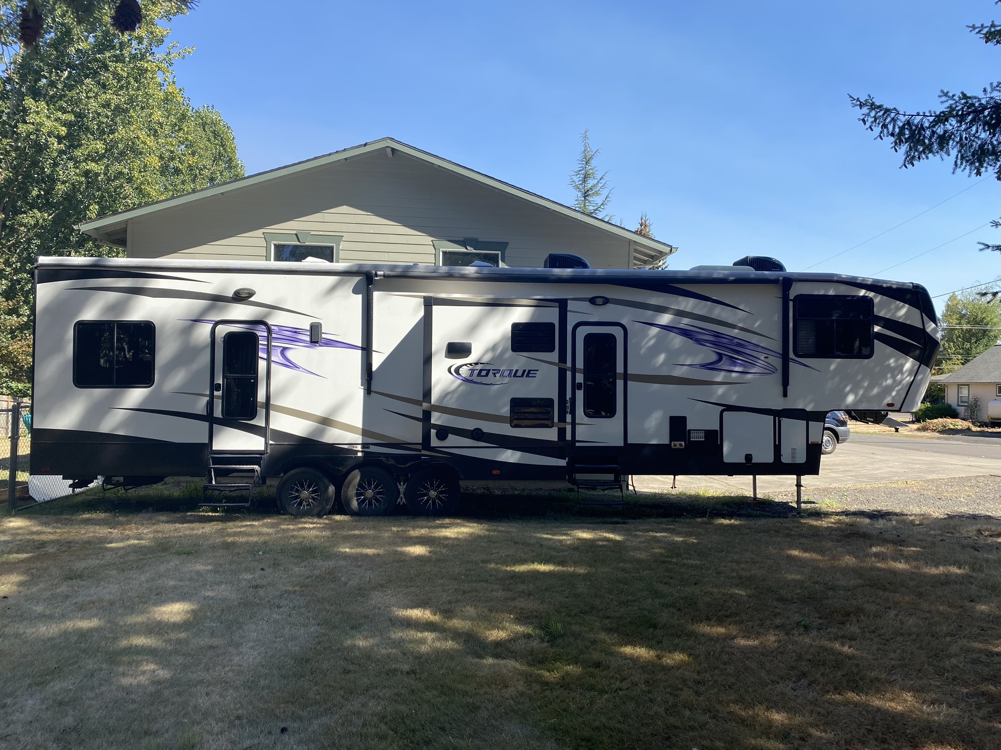 2014 Heartland Torque Fifth Wheel Toy Hauler