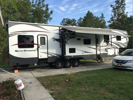 2014 Heartland Road Warrior 425 For Sale In Tampa Fl Lazydays