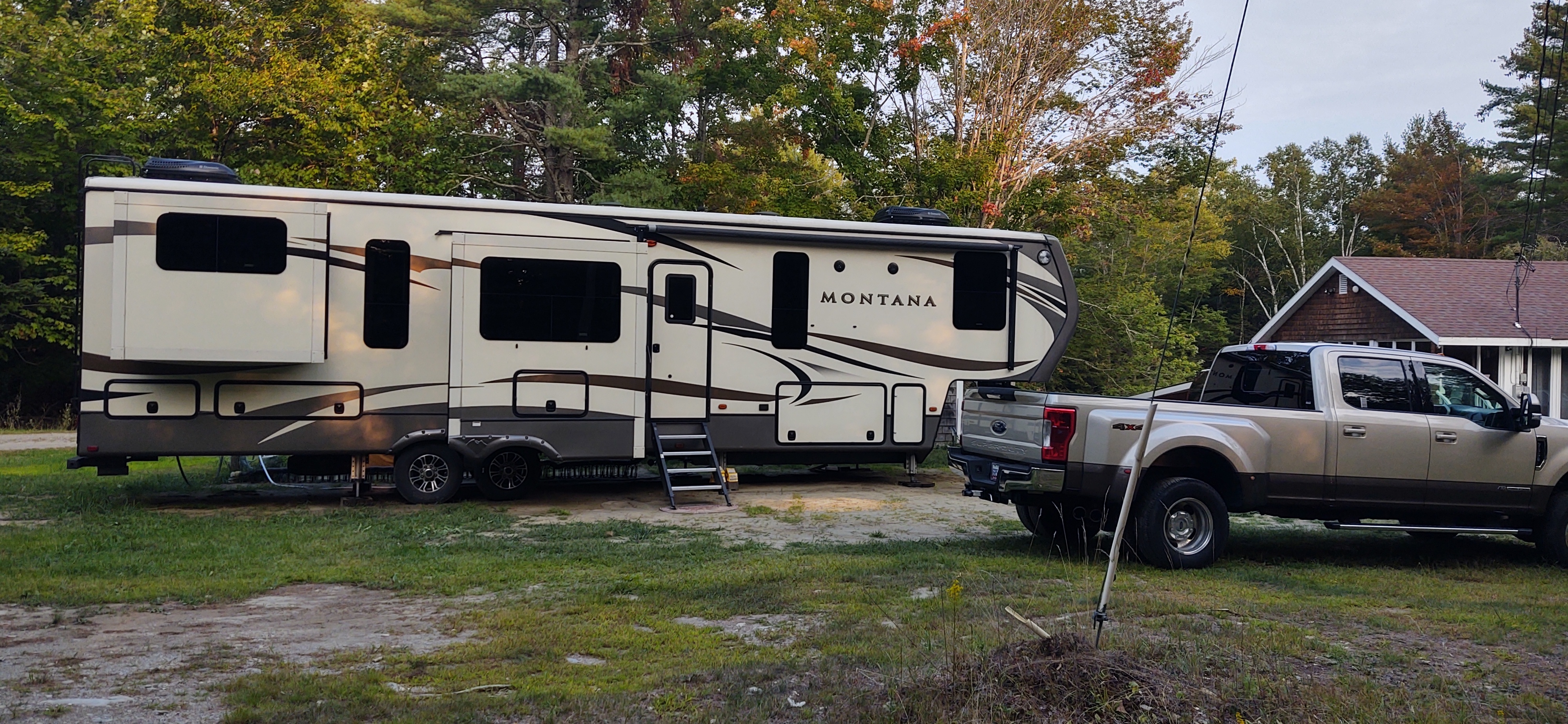 Montana Travel Trailer Floor Plans Rv Floor Plans Fifth Wheel Campers