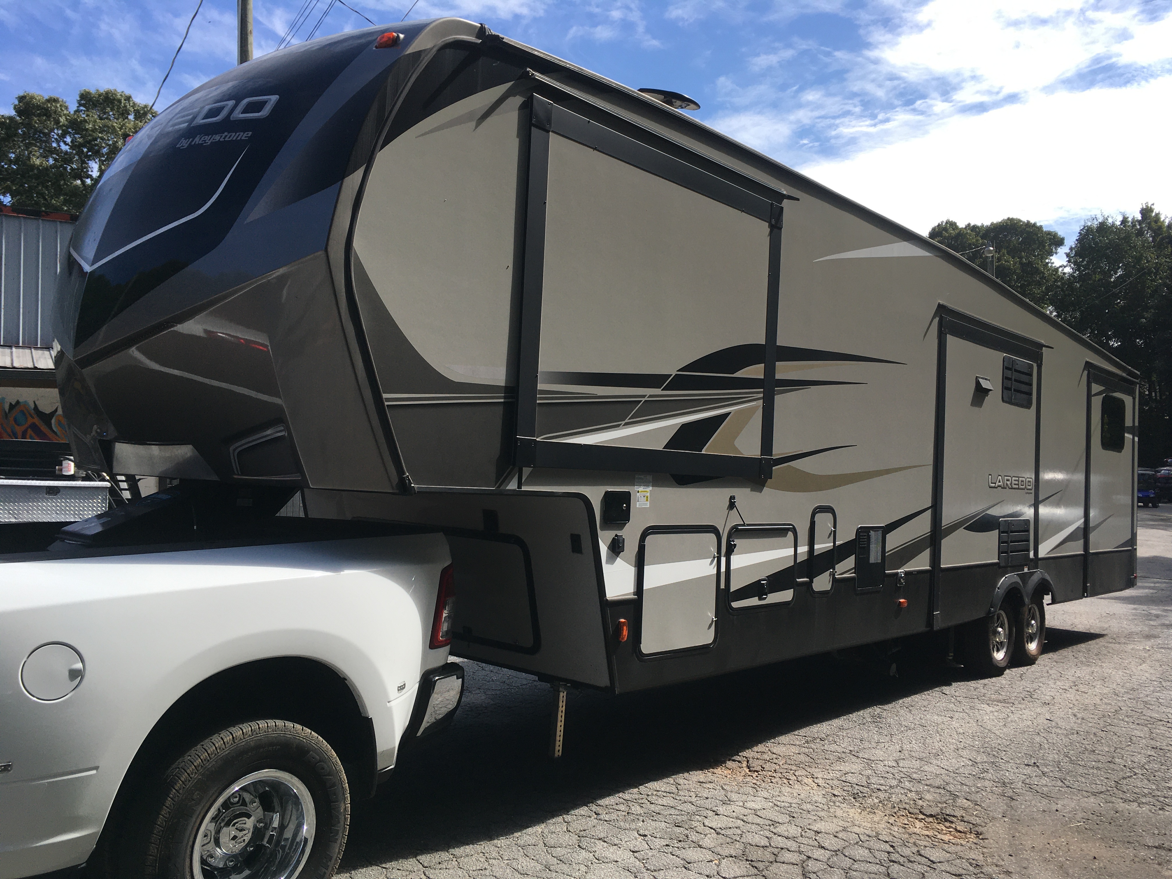 2020 Laredo 255srl By Keystone Rv W The Air Force Guy Youtube