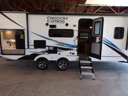 2021 Freedom Express For Sale Coachmen Rvs Rv Trader