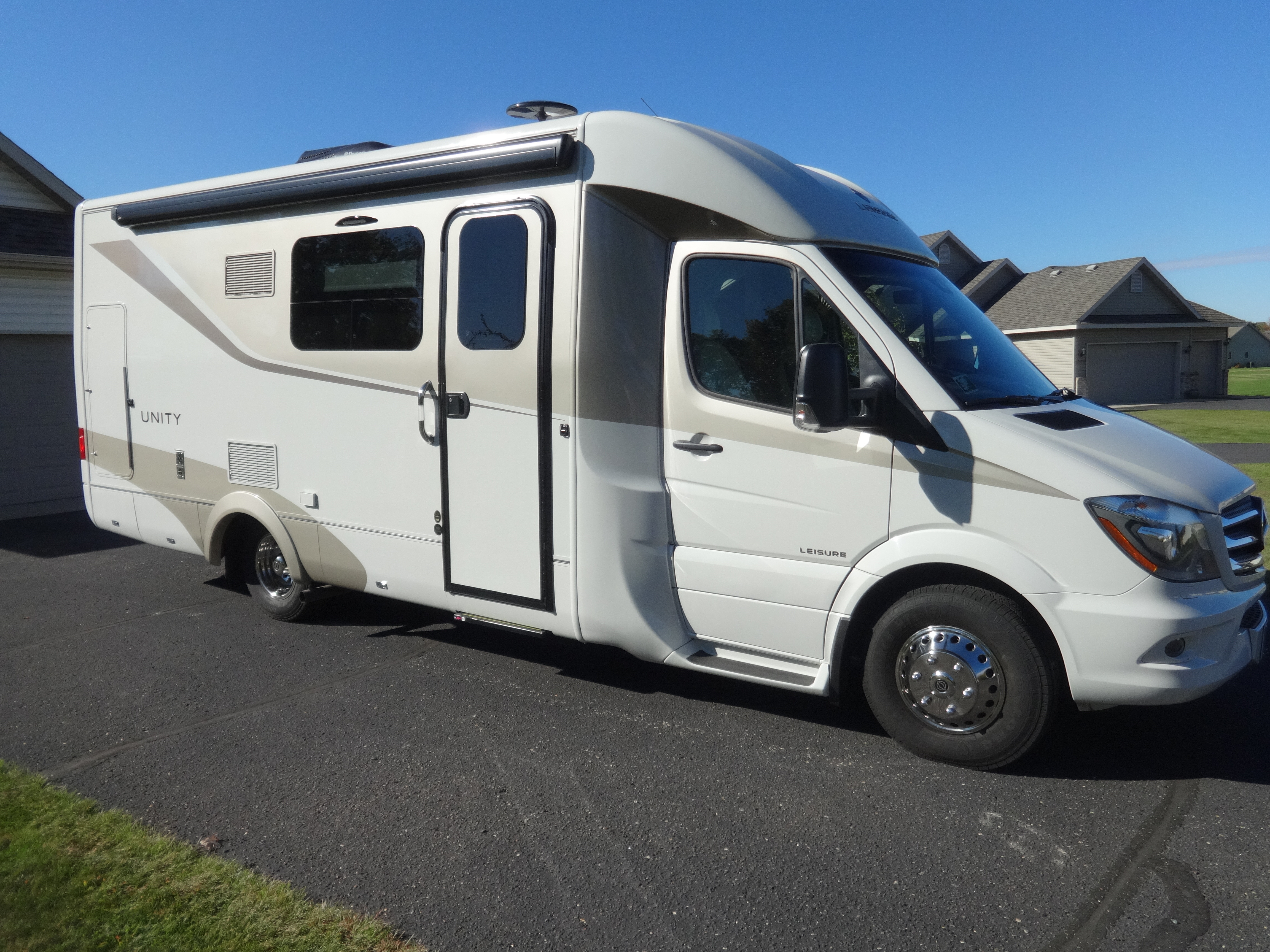 2016 leisure travel unity u24mb