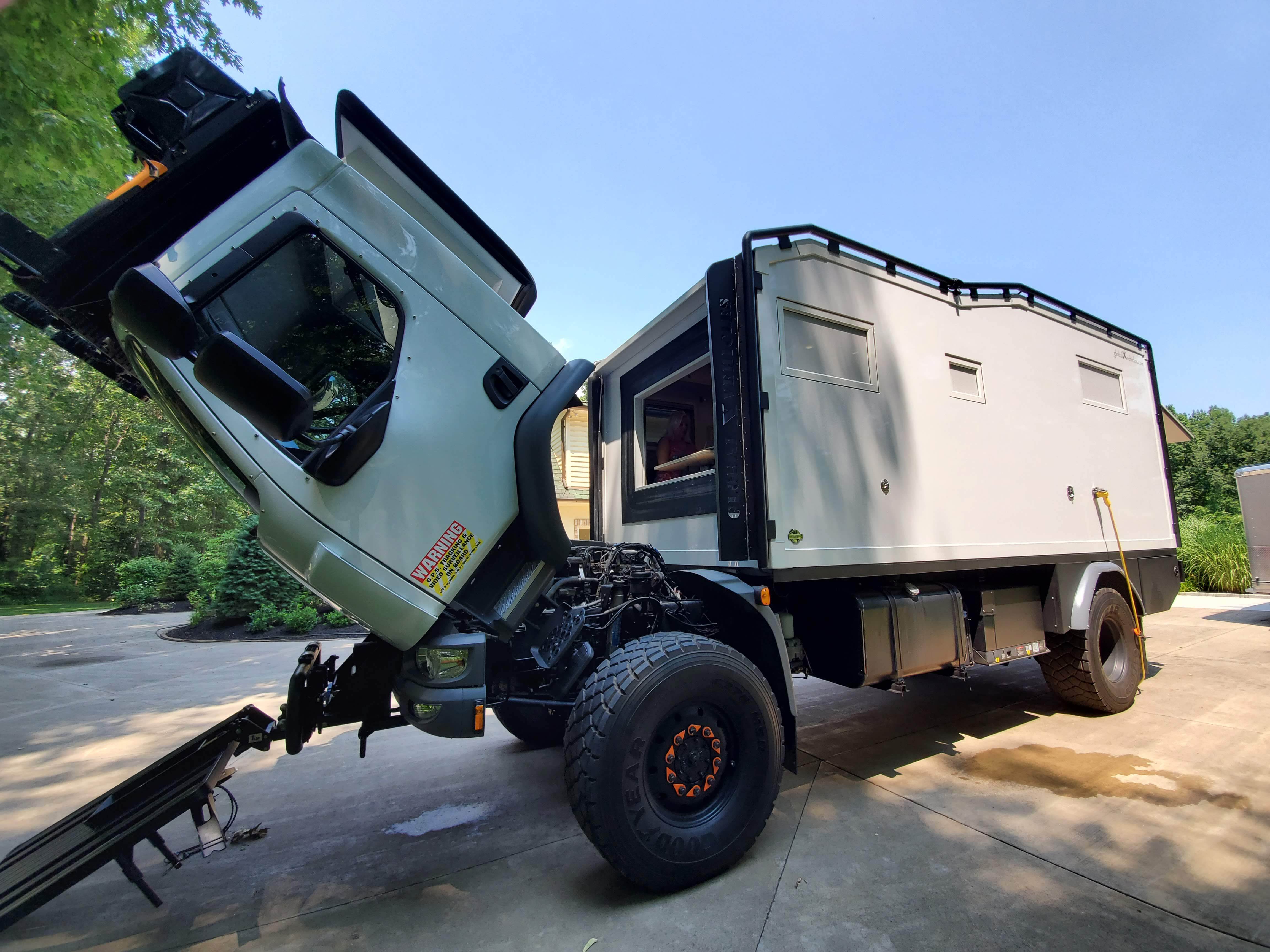 2017 Global Expedition Vehicles PATAGONIA, Homestead FL 5015113693