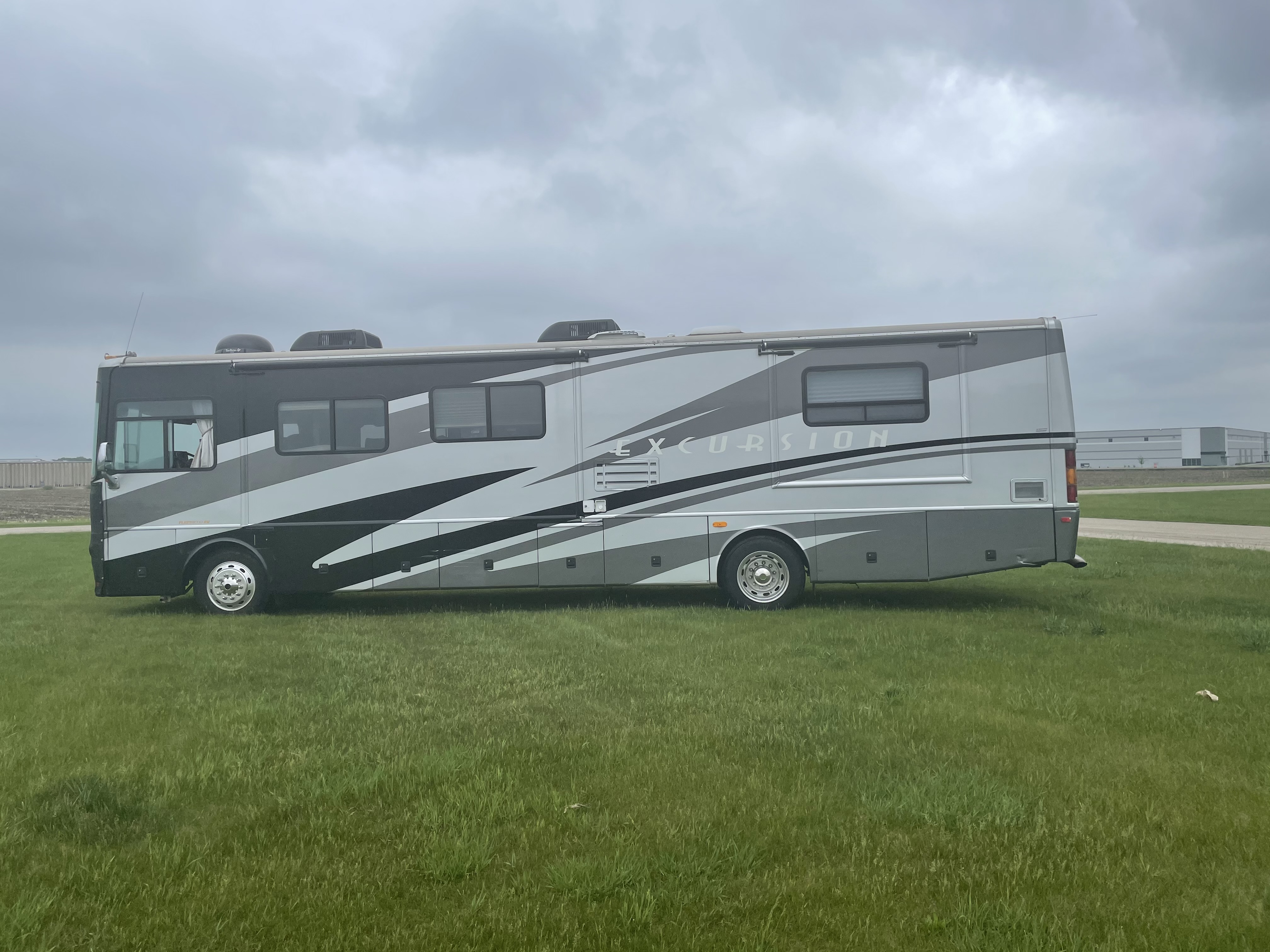 Excursion 39s For Sale Fleetwood Rvs Rv Trader