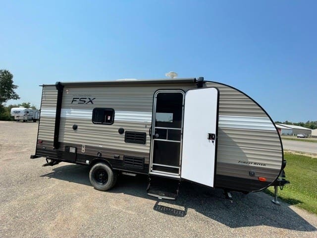 2018 Wildwood Fsx 190ss For Sale Forest River Rvs Rv Trader