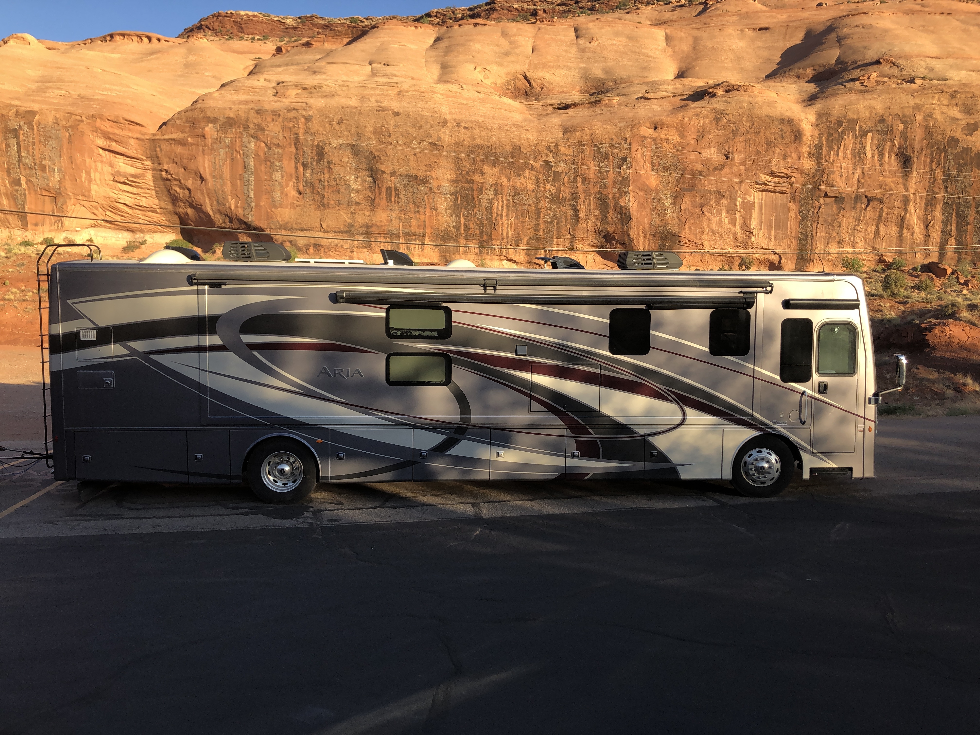 Aria 4000 For Sale - Thor Motor Coach RVs Near Me - RV Trader