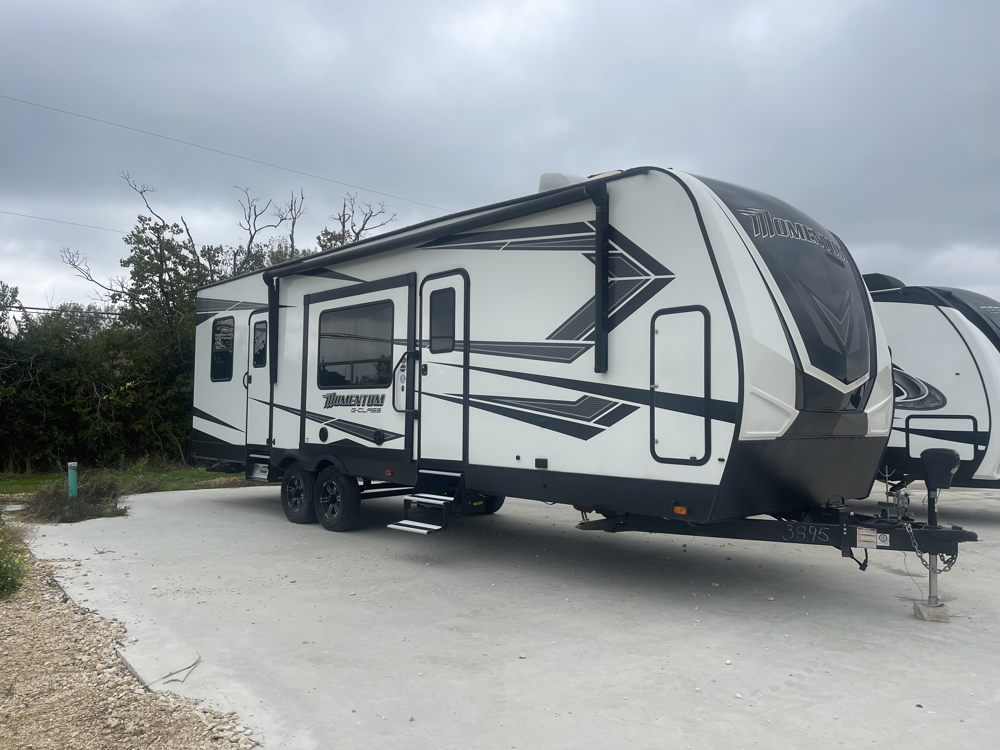 2020 Grand Design MOMENTUM G-CLASS 29G, Pflugerville - 5023792898 -  RVtrader.com