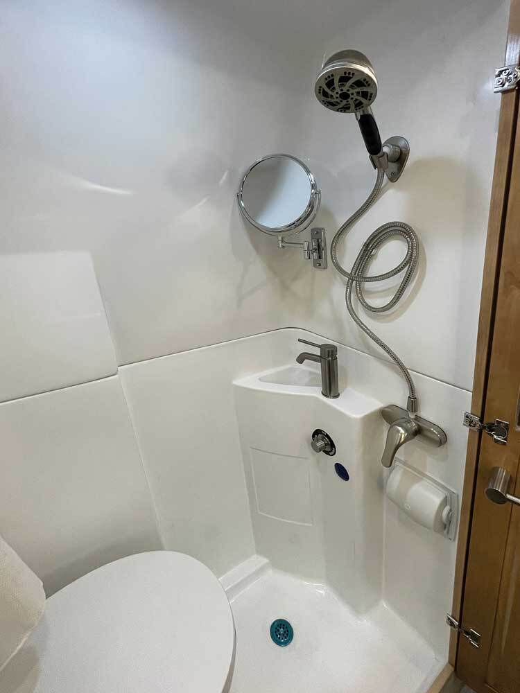 New 2025 Coachmen Galleria Class B Rv Camper Van coachmen 24FL For