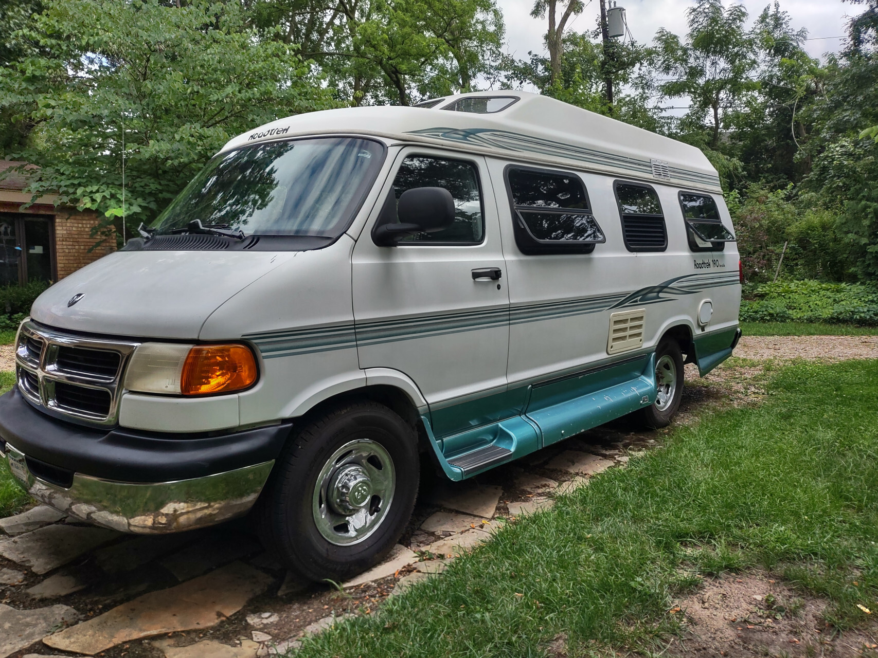 190 Versatile For Sale - Roadtrek RVs - RV Trader