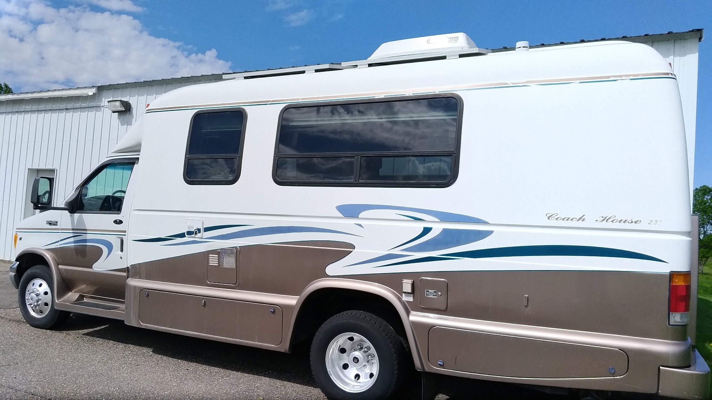 2001 Coach House For Sale Sleeps 2 - Coach House RVs - RV Trader