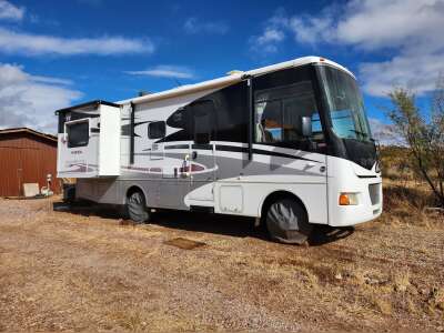 Patagonia, AZ Sleeps 4 - No Slides For Sale - Class A RVs - Class A ...