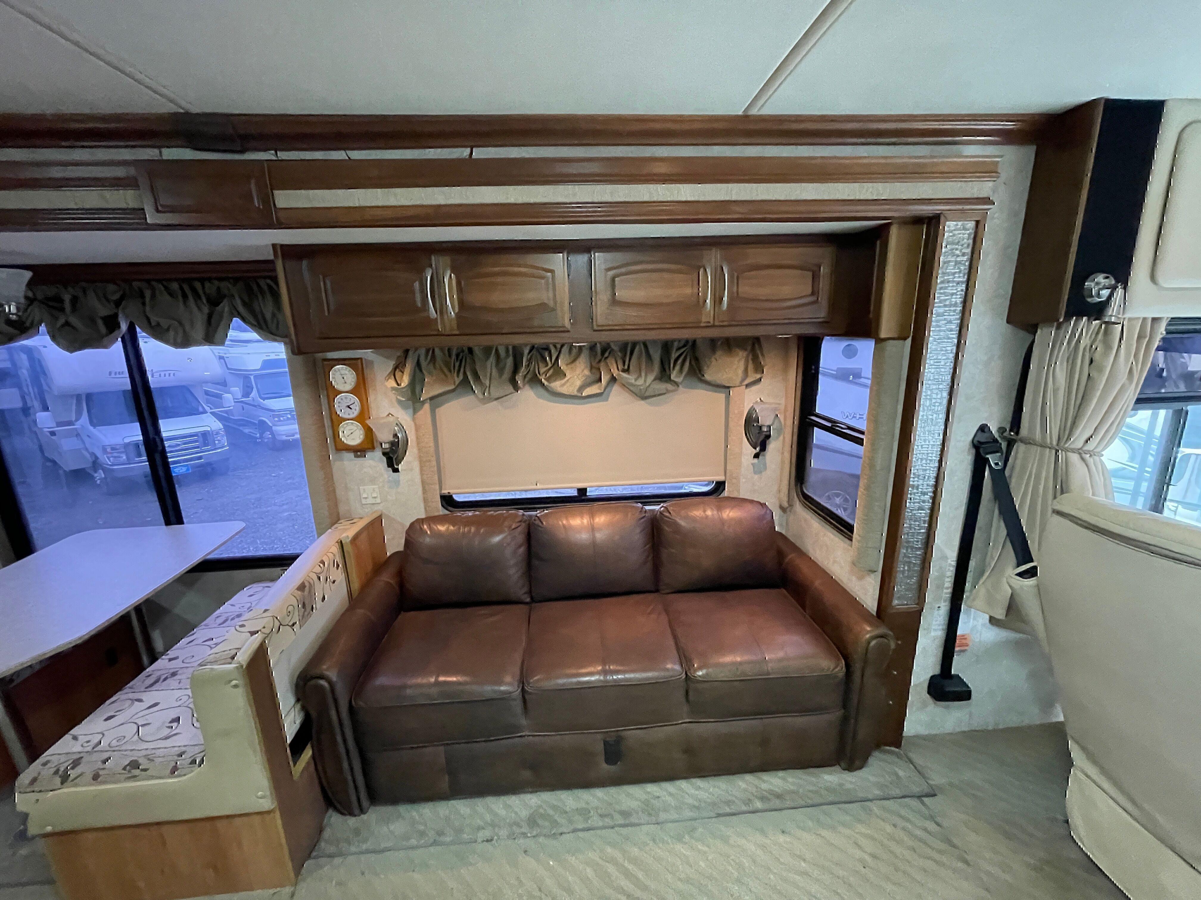 Used 2005 Fleetwood Excursion For Sale in Sumner, WA 5029972701 RV