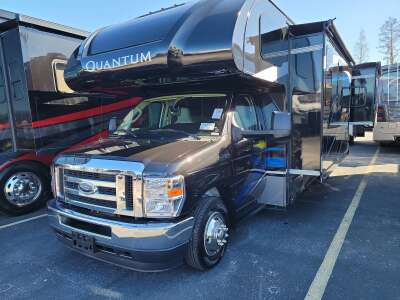 Findlay Oh Kw29 Quantum For Sale Thor Motor Coach Class C Rvs Findlay Oh Kw29 Quantum For Sale Thor Motor Coach Class C Rvs