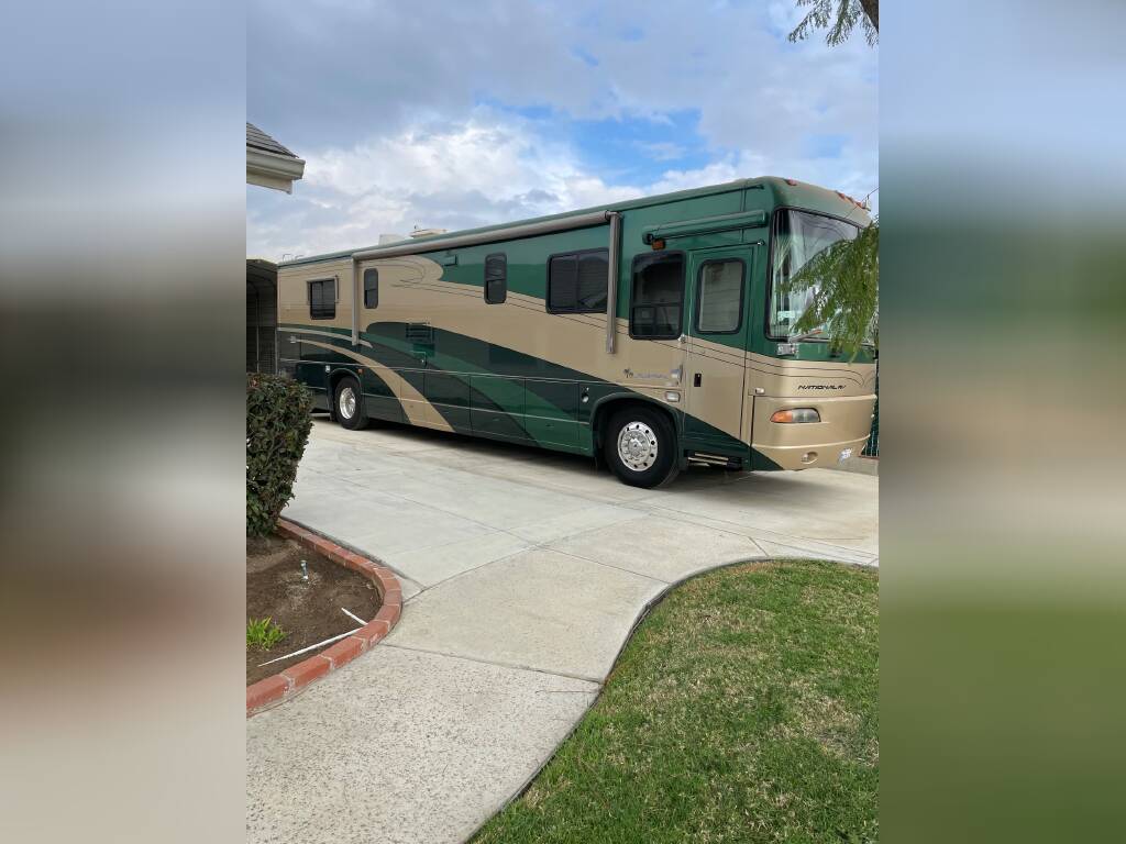 Used 2003 National Islander in Norco, CA - 5030624002 - RV Trader