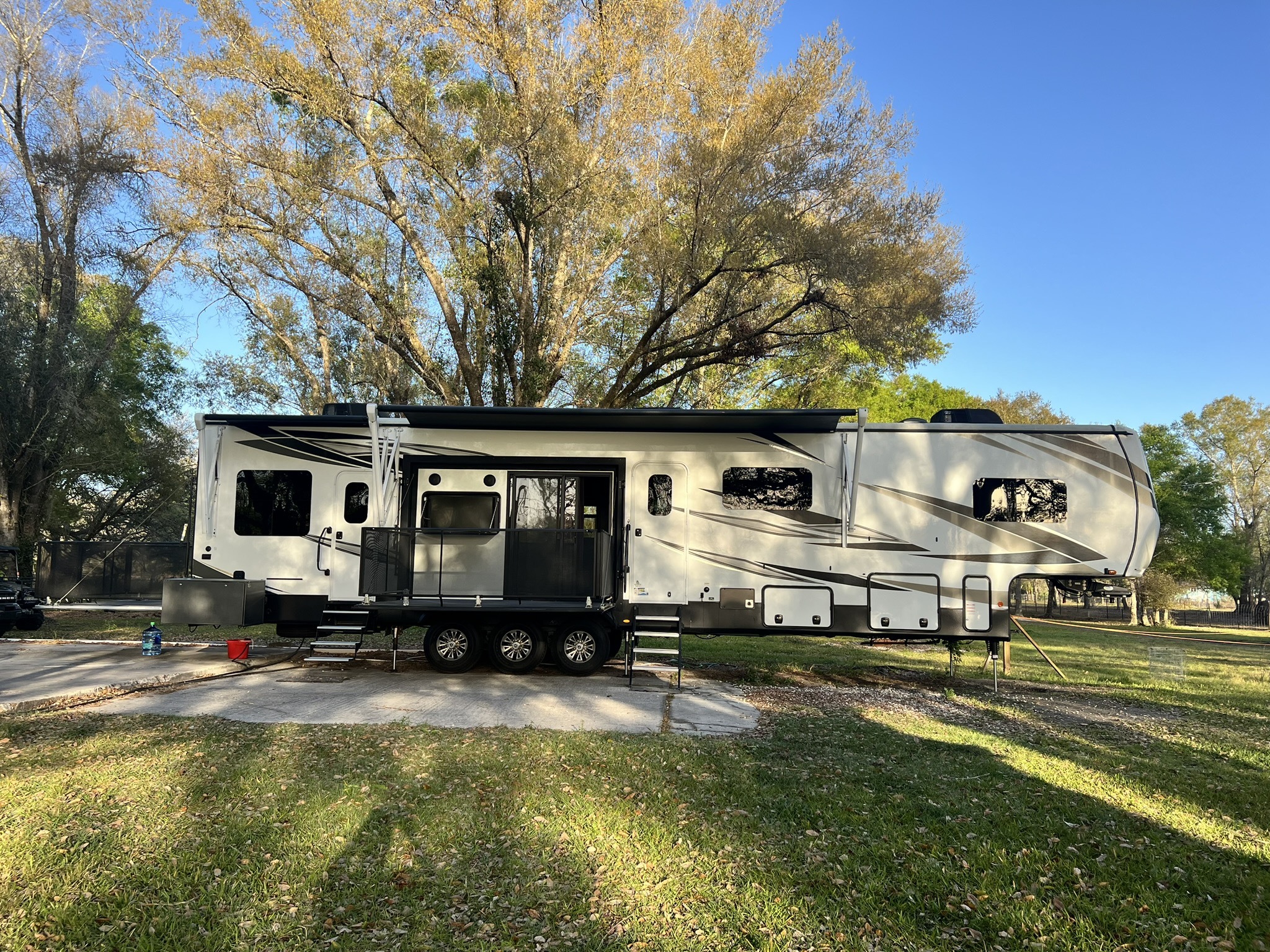 Gardner, FL Sleeps 7 - Class A RVs - Class A Motorhomes For Sale - RV ...
