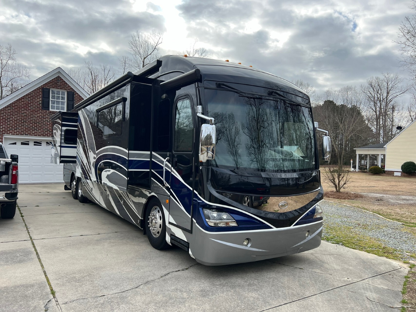 American Dream For Sale - American Coach RVs - RV Trader