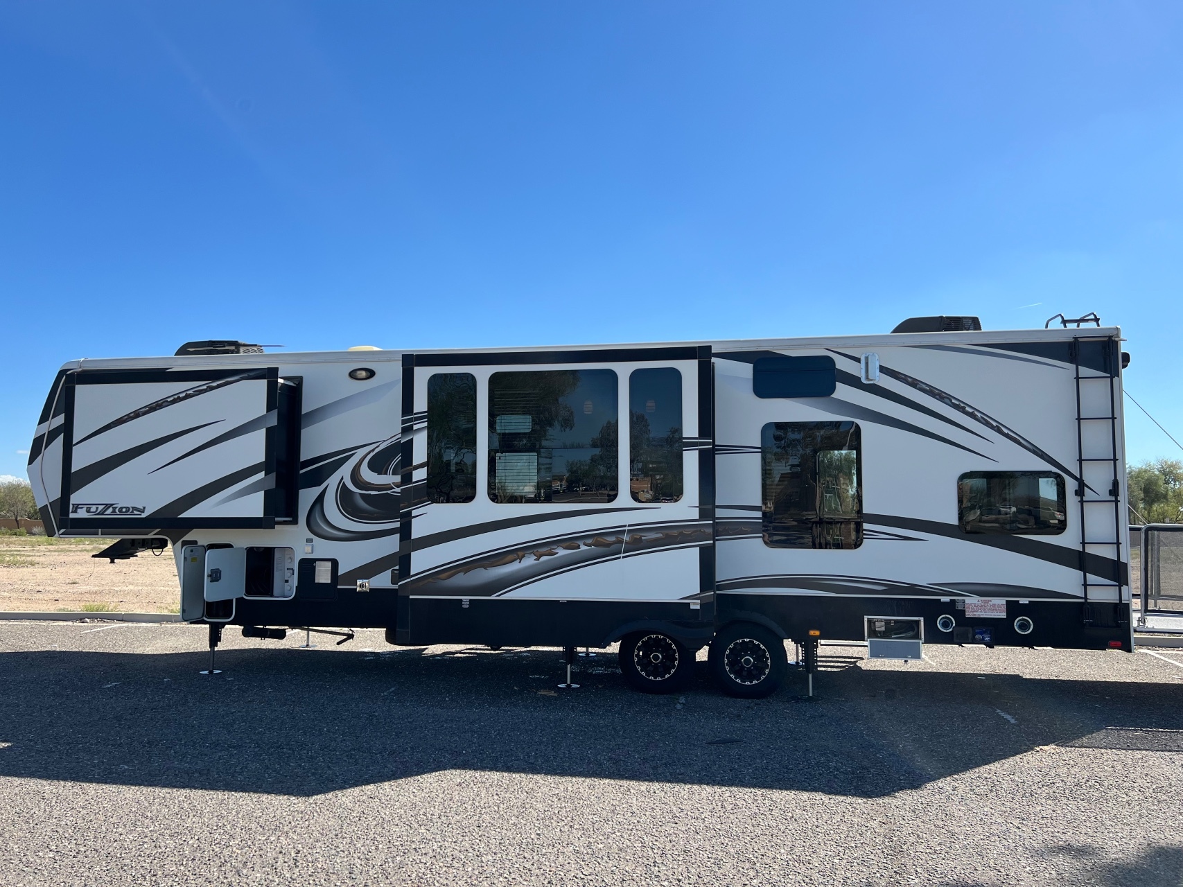 Used 2014 Keystone Fuzion 331 in Peoria, AZ - 5030841762 - RV Trader