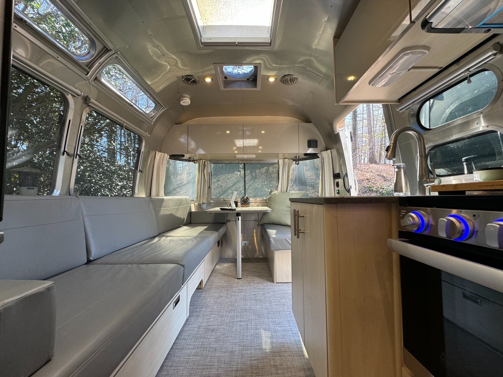 Lafayette, AL - 23CB Flying Cloud For Sale - Airstream RVs - RV Trader