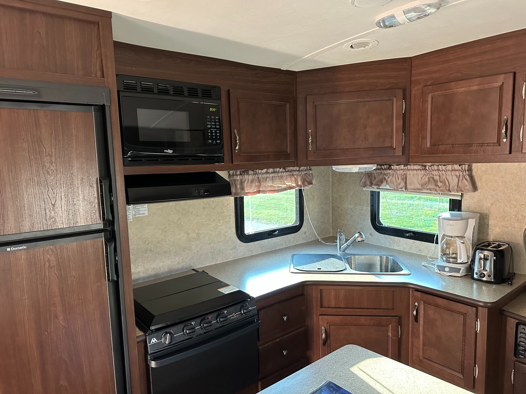 Holiday Rambler For Sale - Holiday Rambler Travel Trailer RVs - Travel ...