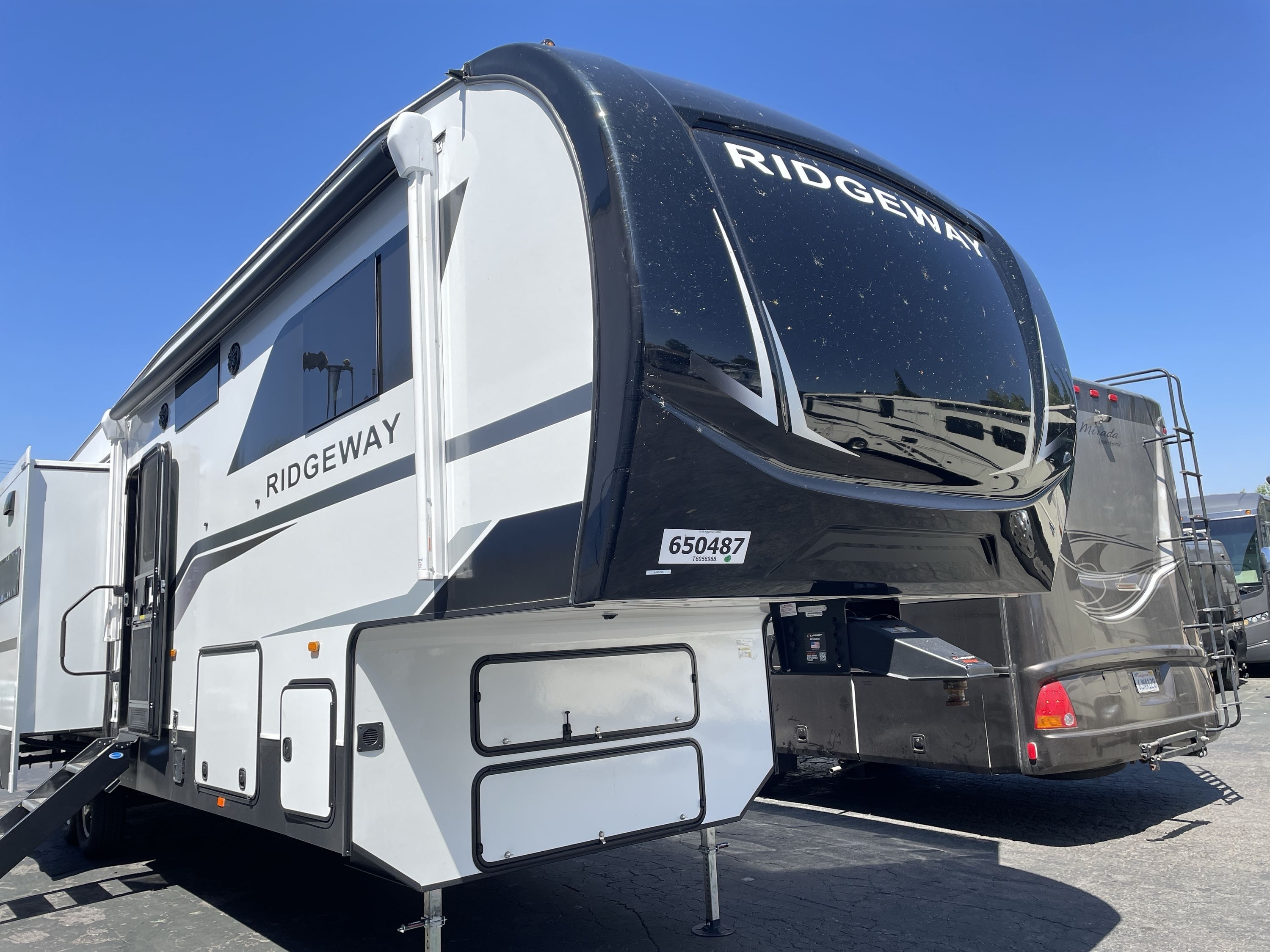 【新品同様】nordvang Triple gain 【激レア】 Independence 40mm Black MOP Black Diamonds | NORQAIN Swiss Made