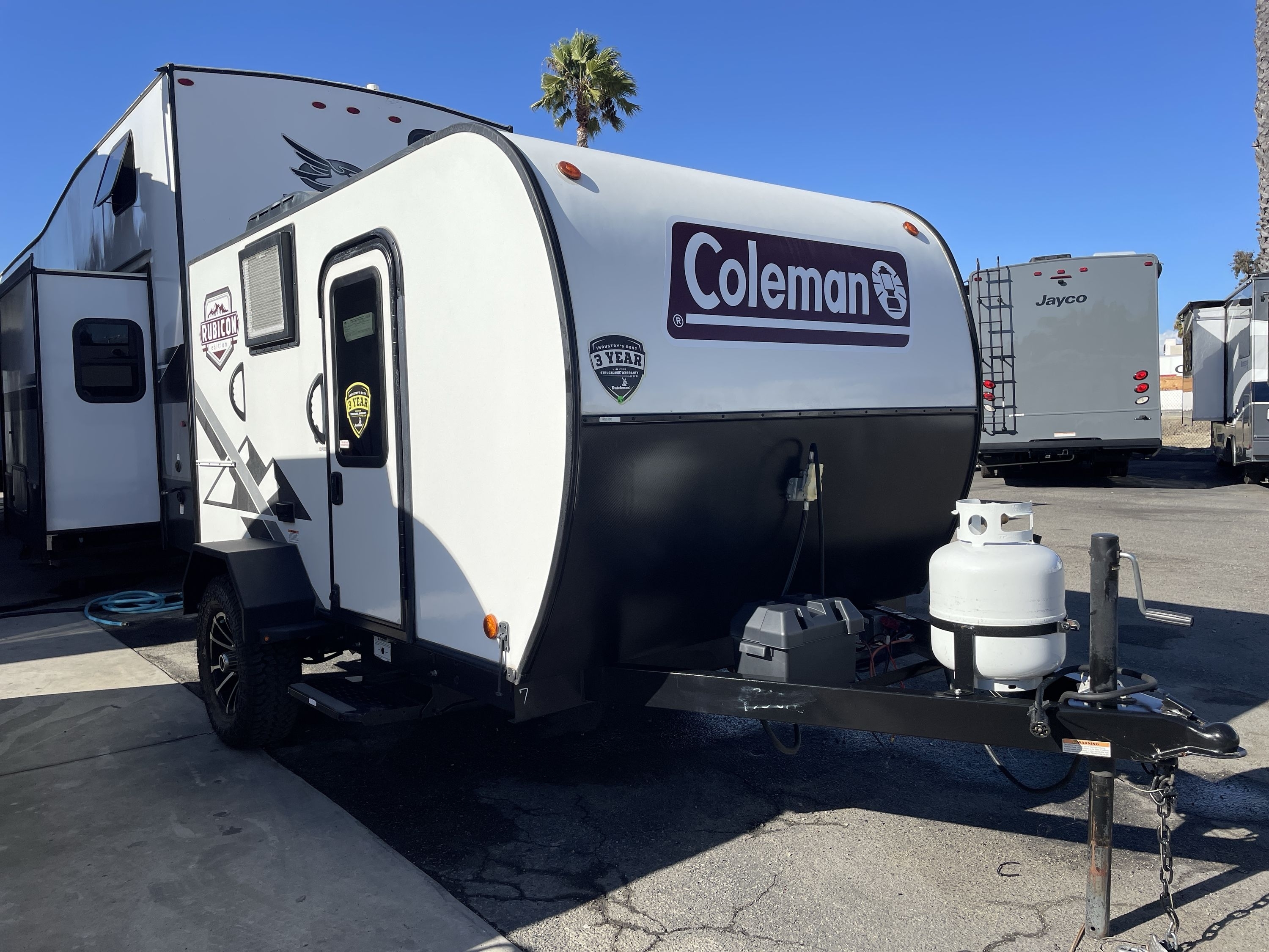 Coleman 
マスターシリーズ　ワイドツールームカーブ 2014 Coleman Explorer Ctu194qb specs and literature guide