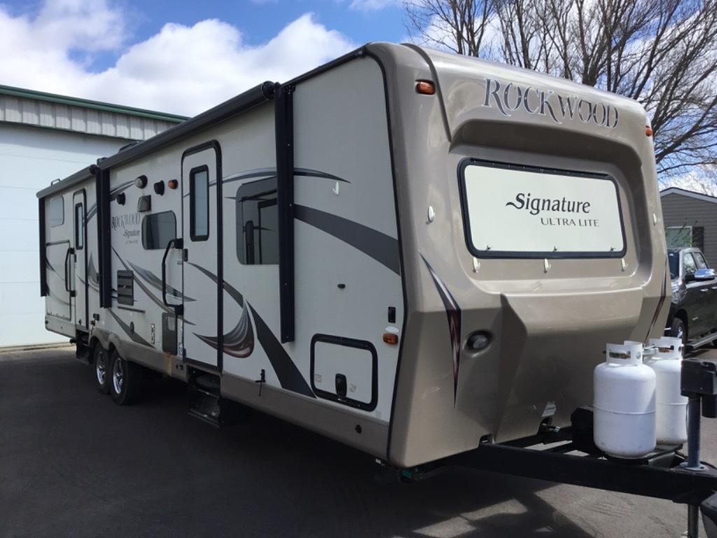 健康・医学 Rockwood FIFTH EDITION 健康・医学 Rockwood FIFTH EDITION Rockwood Signature Fifth Wheel