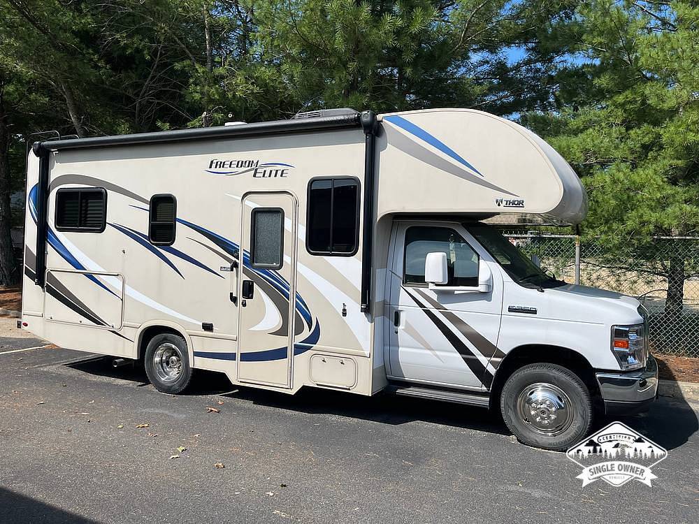 23H Freedom Elite For Sale - Thor Motor Coach RVs - RV Trader